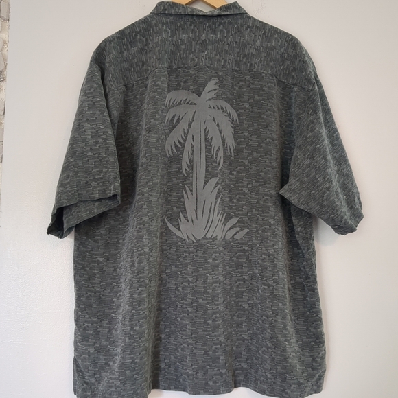 Tommy Bahama Shirt Mens XL 100% Silk Button Down Short Sleeve Beach Preppy - Picture 4 of 9